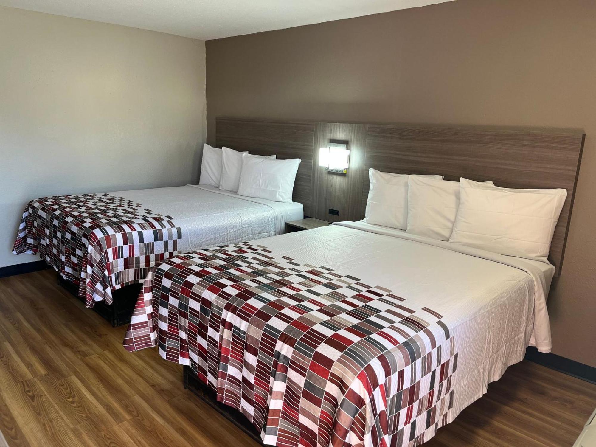 Red Roof Inn Memphis - Graceland Airport Экстерьер фото