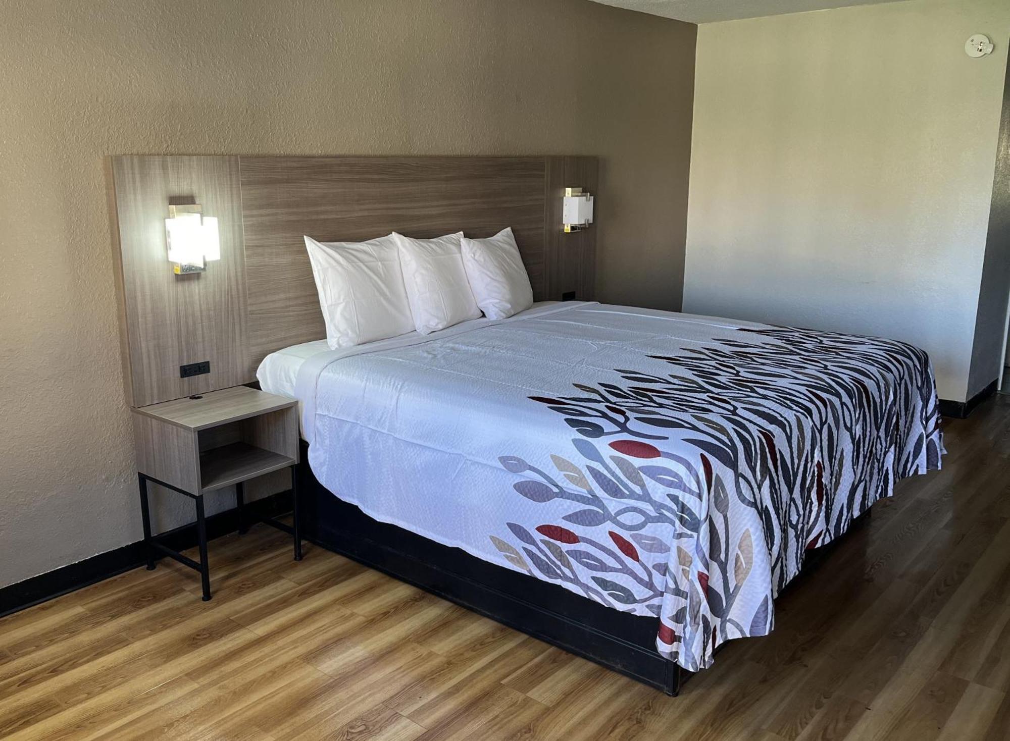 Red Roof Inn Memphis - Graceland Airport Экстерьер фото
