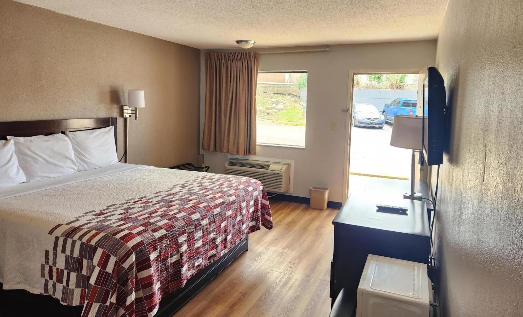 Red Roof Inn Memphis - Graceland Airport Экстерьер фото